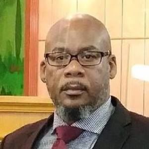 Meet your Posher, Robert